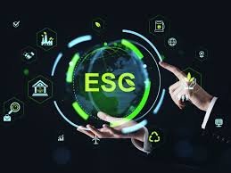 Between Disclosure and Integrity: Corporate Carbon Accountability, Regulatory Bifurcation, and the Greenwashing Liability Cascade in India’s Emerging ESG framework